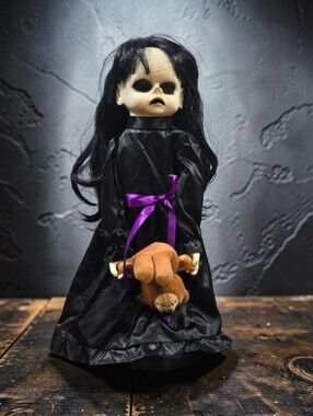 Spooky Village Animatronic Creepy Doll \ Animatronic Possessed Doll Spooky Decor